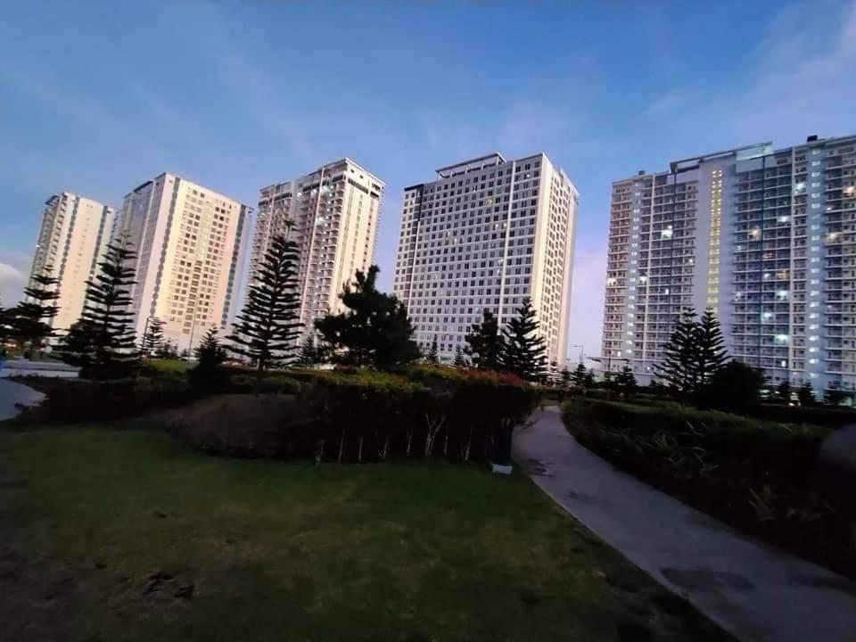 Wind Residences Tagaytay タガイタイ エクステリア 写真